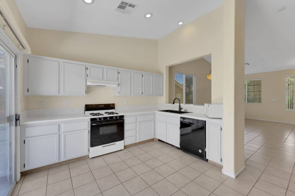 House for rent at 10356 Rocky Waters, Las Vegas, NV 89129