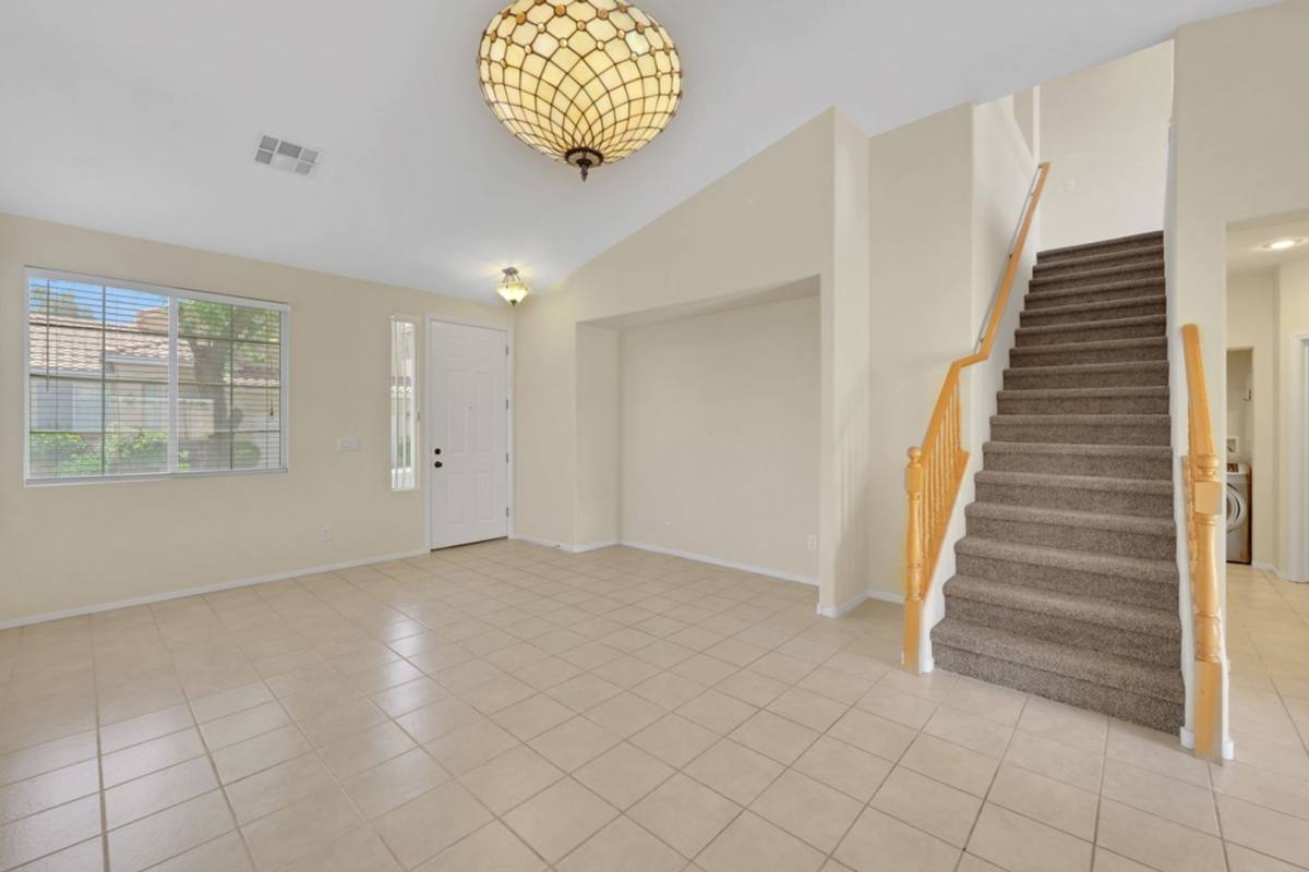 House for rent at 10356 Rocky Waters, Las Vegas, NV 89129