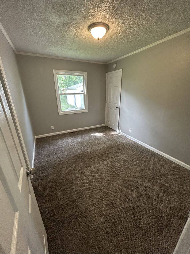 House for rent at 121 St Dorothy, East Saint Louis, IL 62206