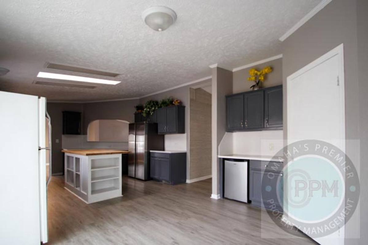 House for rent at 7608 N 29th St, Omaha, NE 68112