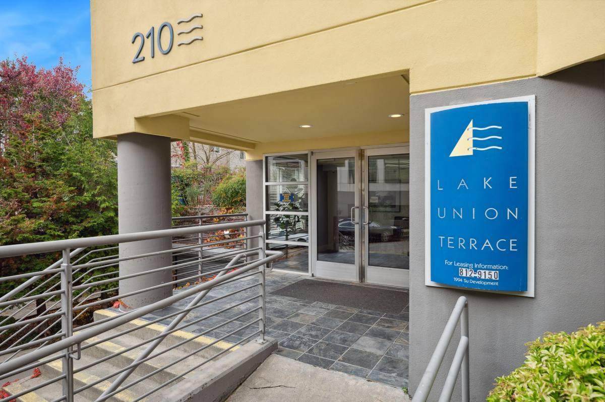 Apartment for rent at 210 E Blaine St, Seattle, WA 98102