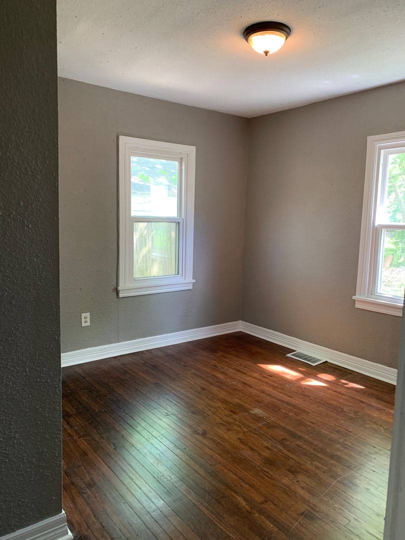 House for rent at 2412 W Lincoln St, Springfield, MO 65806
