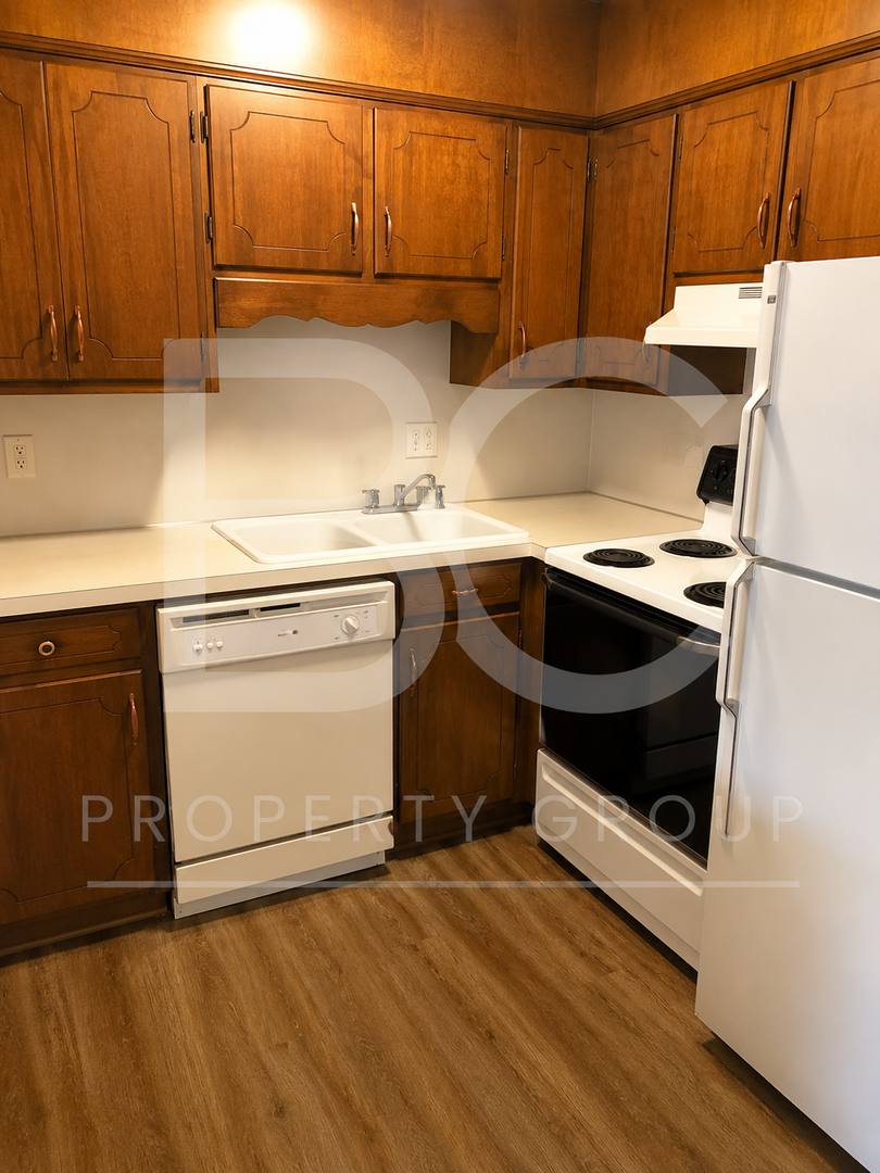 Apartment for rent at 3175 Old Columbiana Rd, Birmingham, AL 35226