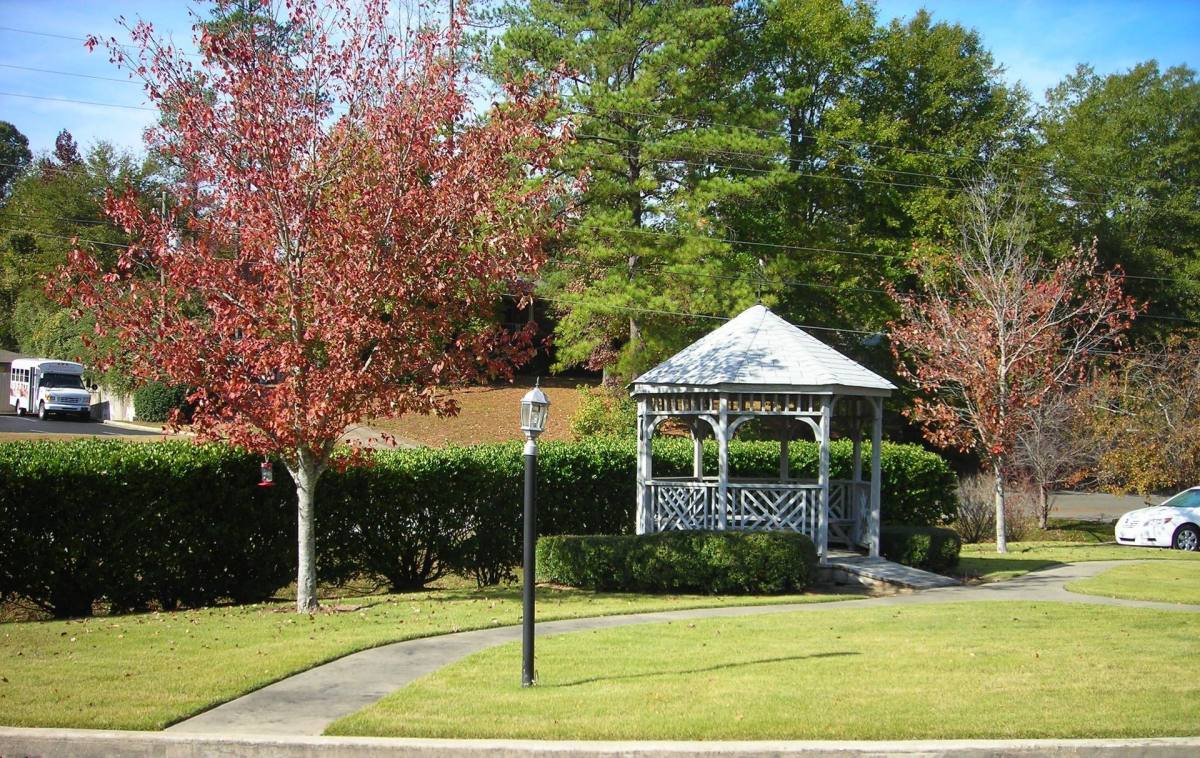 Apartment for rent at 3175 Old Columbiana Rd, Birmingham, AL 35226