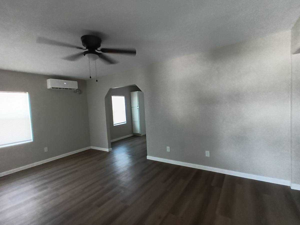 House for rent at 404 Mid America Blvd, Oklahoma City, OK 73110
