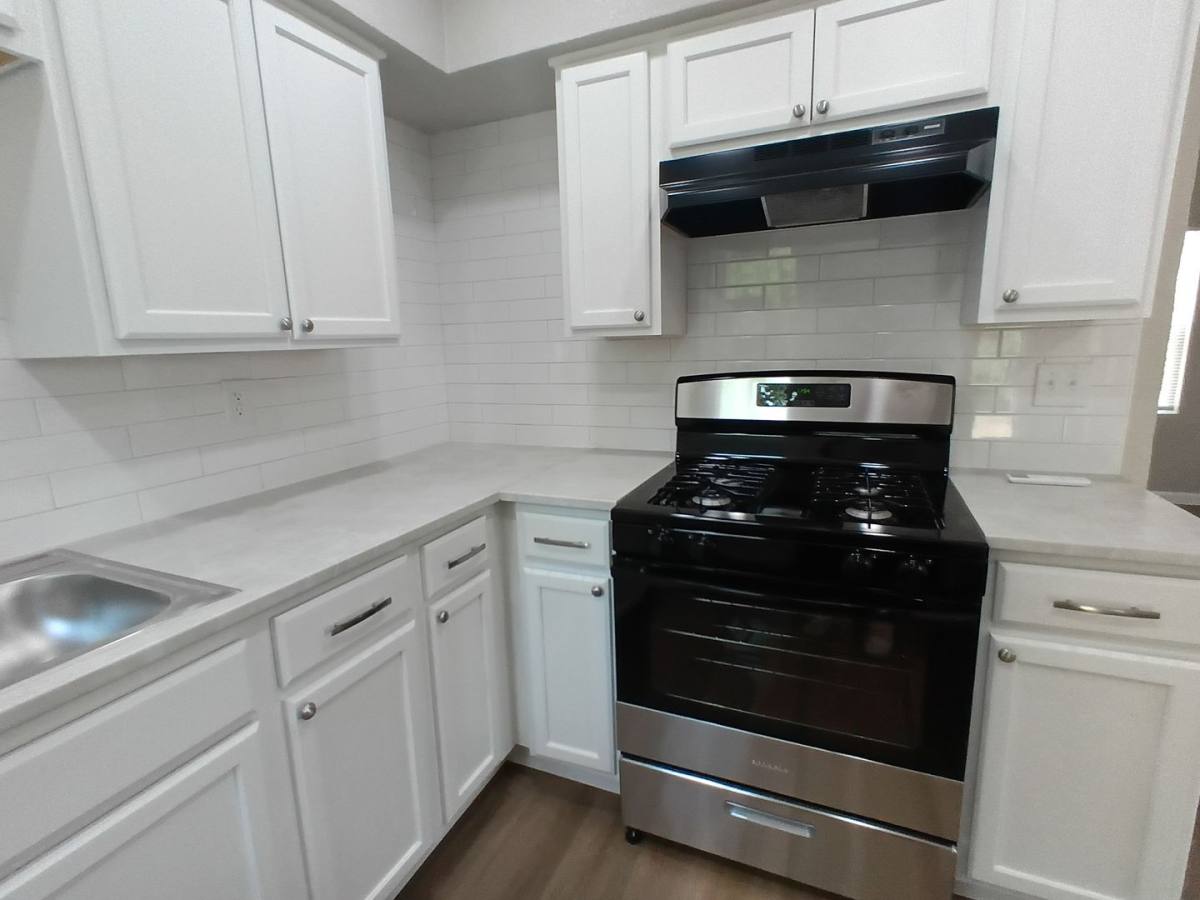 House for rent at 404 Mid America Blvd, Oklahoma City, OK 73110