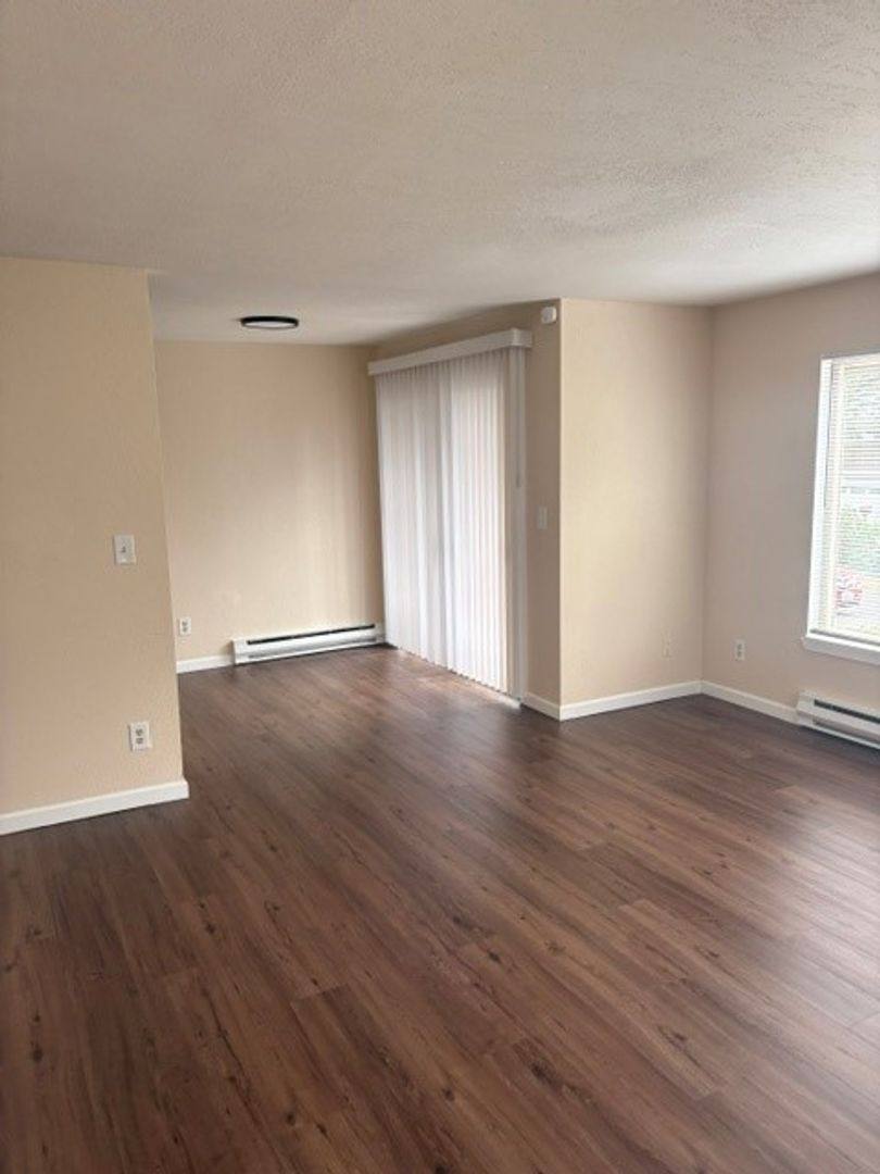 Apartment for rent at 222 SW 154th St, Seattle, WA 98166