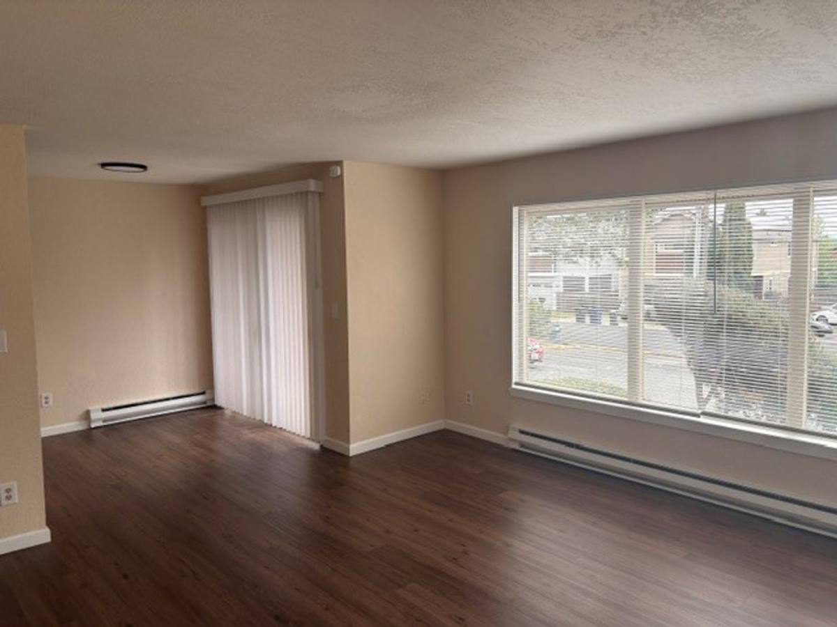 Apartment for rent at 222 SW 154th St, Seattle, WA 98166