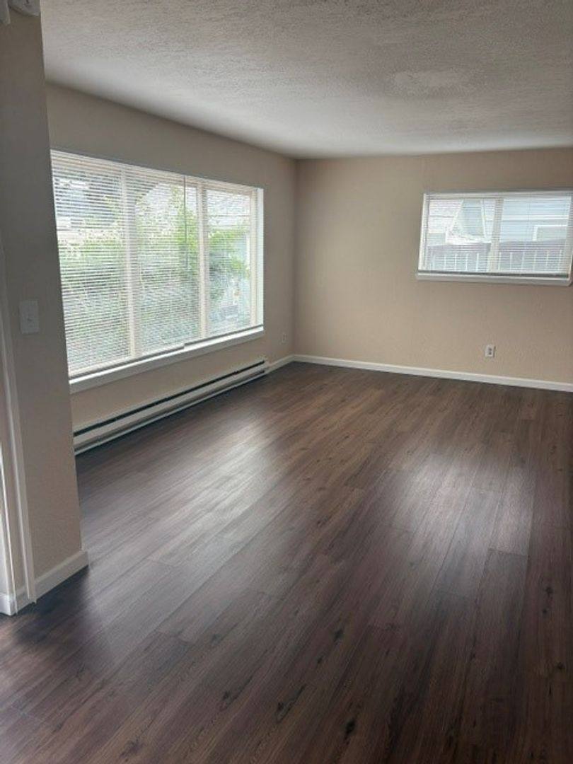 Apartment for rent at 222 SW 154th St, Seattle, WA 98166