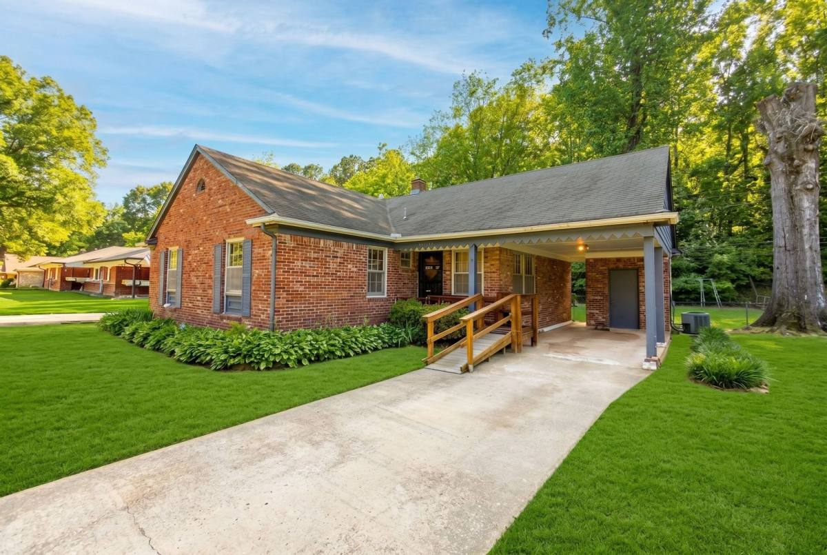 House for rent at 3103 Rainier Dr, Memphis, TN 38127