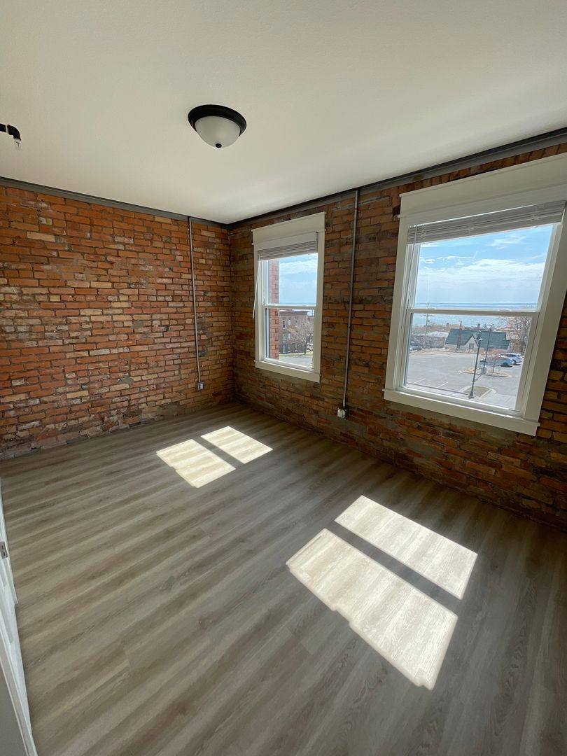 Apartment for rent at 627 E 4th St, Duluth, MN 55805