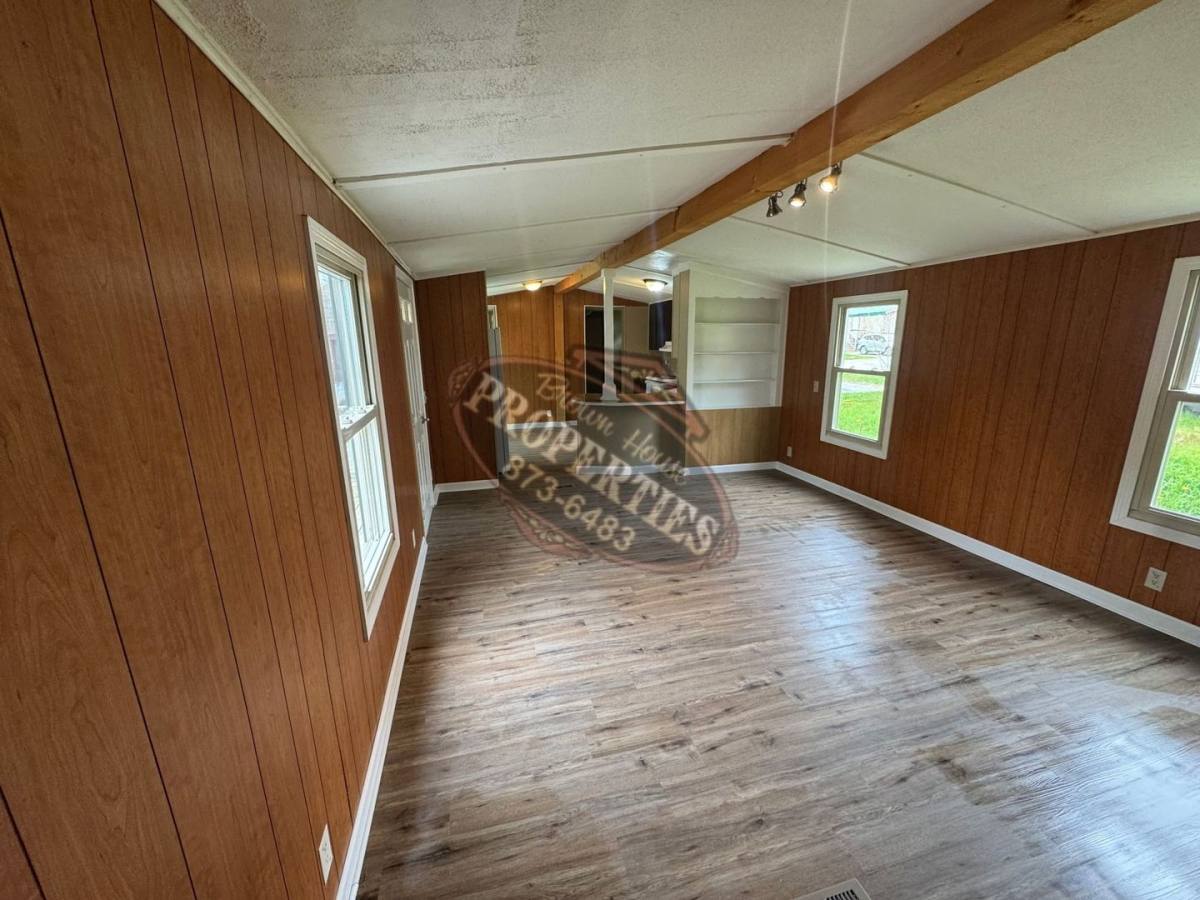 Apartment for rent at 236 Oak St, Oakland, ME 04963