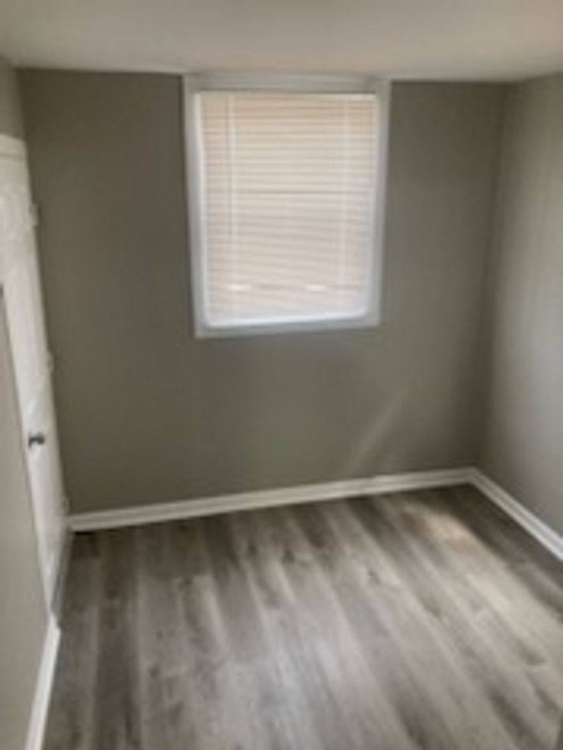 House for rent at 100 Lyndhurst St, Rochester, NY 14605