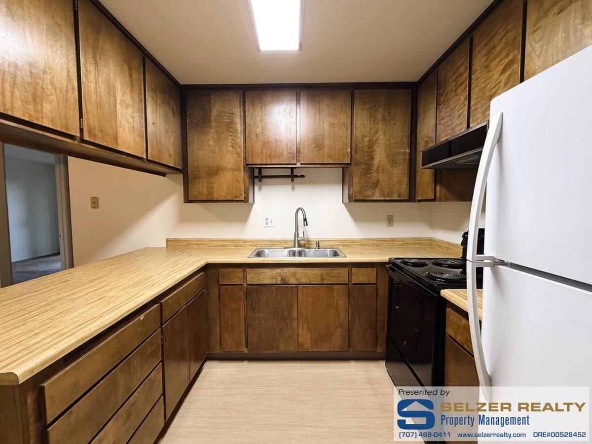 Apartment for rent at 1500 Riesling Court, Ukiah, CA 95482