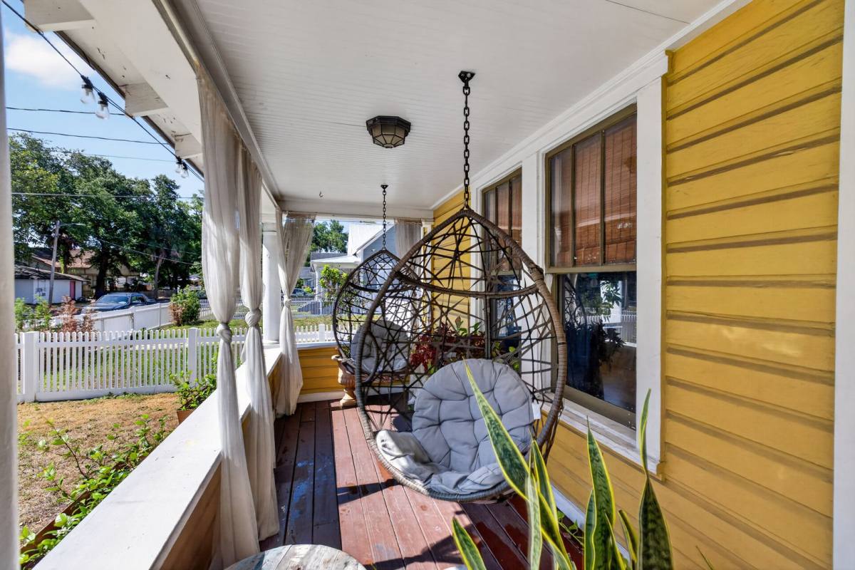 House for rent at 2904 N Jefferson St, Tampa, FL 33602