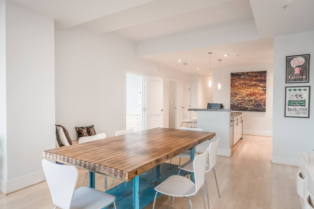 Apartment for rent at 2100 11th St NW, Washington, DC 20001