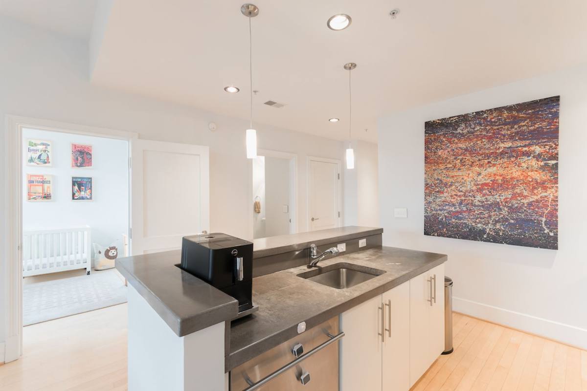 Apartment for rent at 2100 11th St NW, Washington, DC 20001