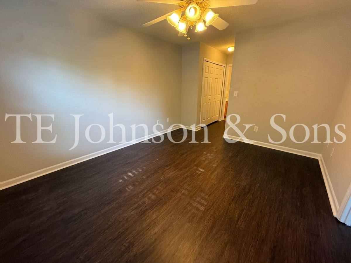Townhouse for rent at 3355 Kensington Place, Winston Salem, NC 27103