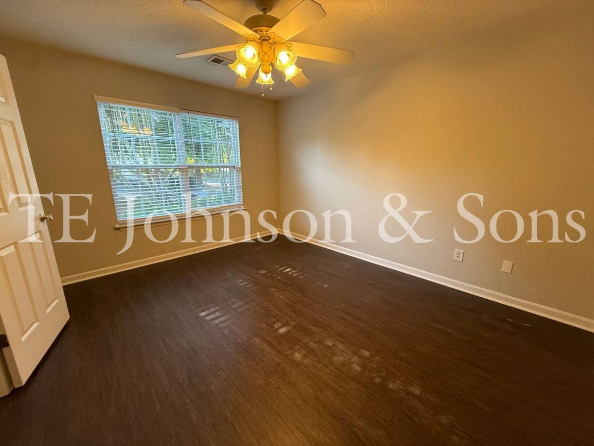 Townhouse for rent at 3355 Kensington Place, Winston Salem, NC 27103