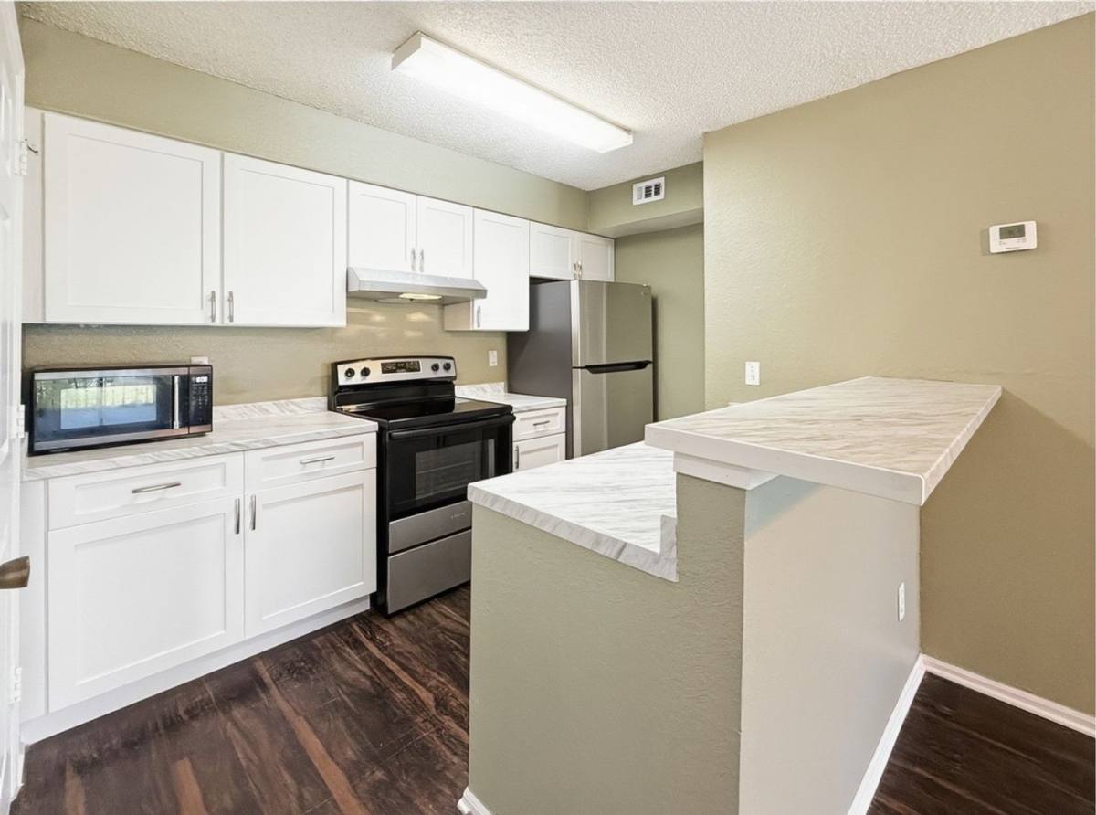 Condo for rent at 5124 Park Central Dr, Orlando, FL 32839