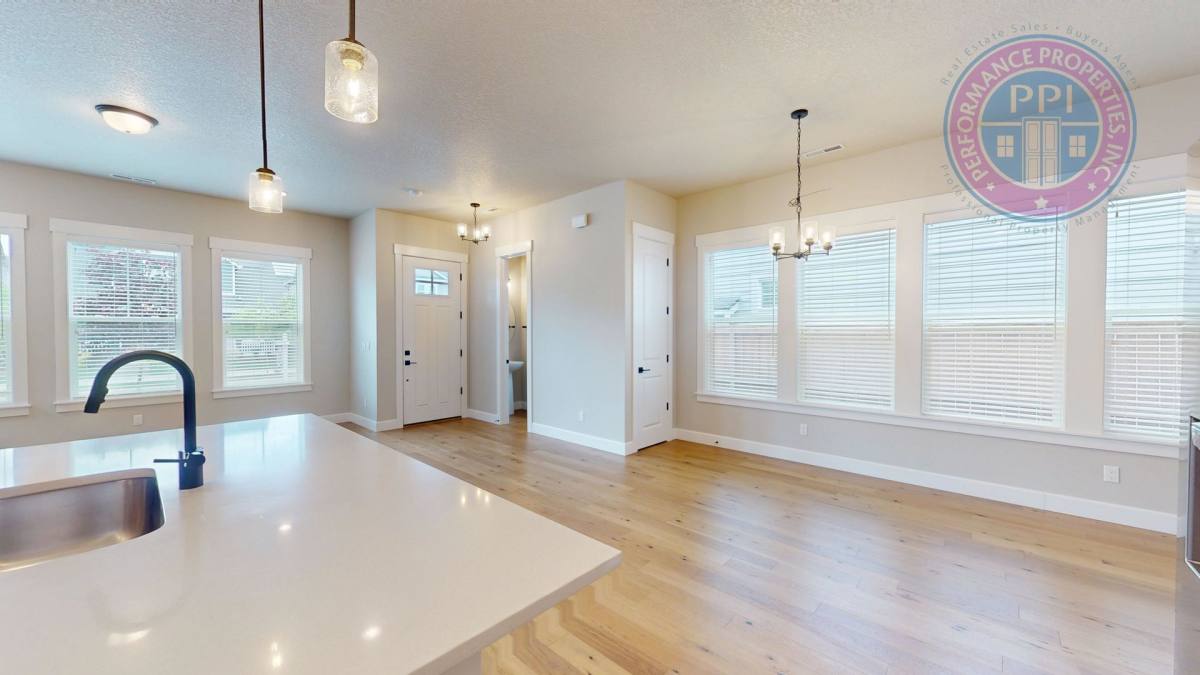House for rent at 4193 SE 69th Ave, Hillsboro, OR 97123