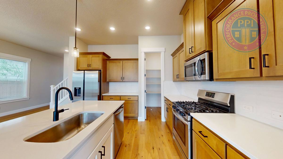 House for rent at 4193 SE 69th Ave, Hillsboro, OR 97123