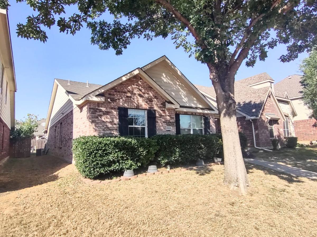 House for rent at 8929 Holliday, Aubrey, TX 76227