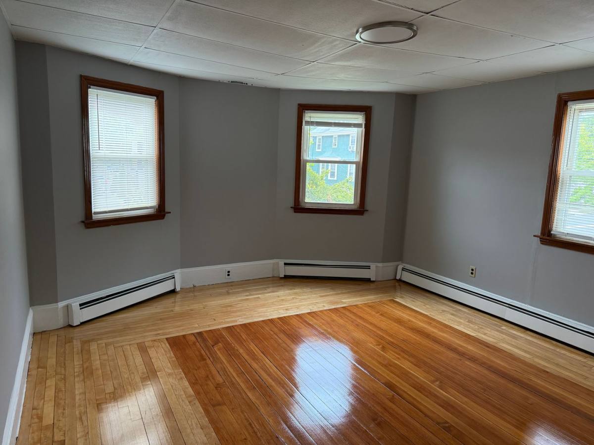 Apartment for rent at 124 Eastern Ave, Lynn, MA 01902