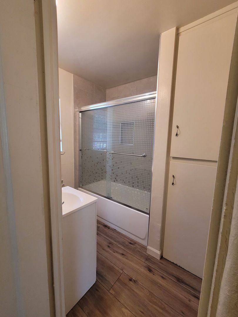 Apartment for rent at 1016 & 1018 Hackberry Ave, Modesto, CA 95350