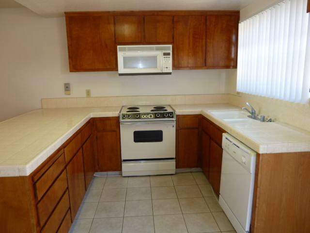 Condo for rent at 1501 Racquet Club Dr, Los Banos, CA 93635