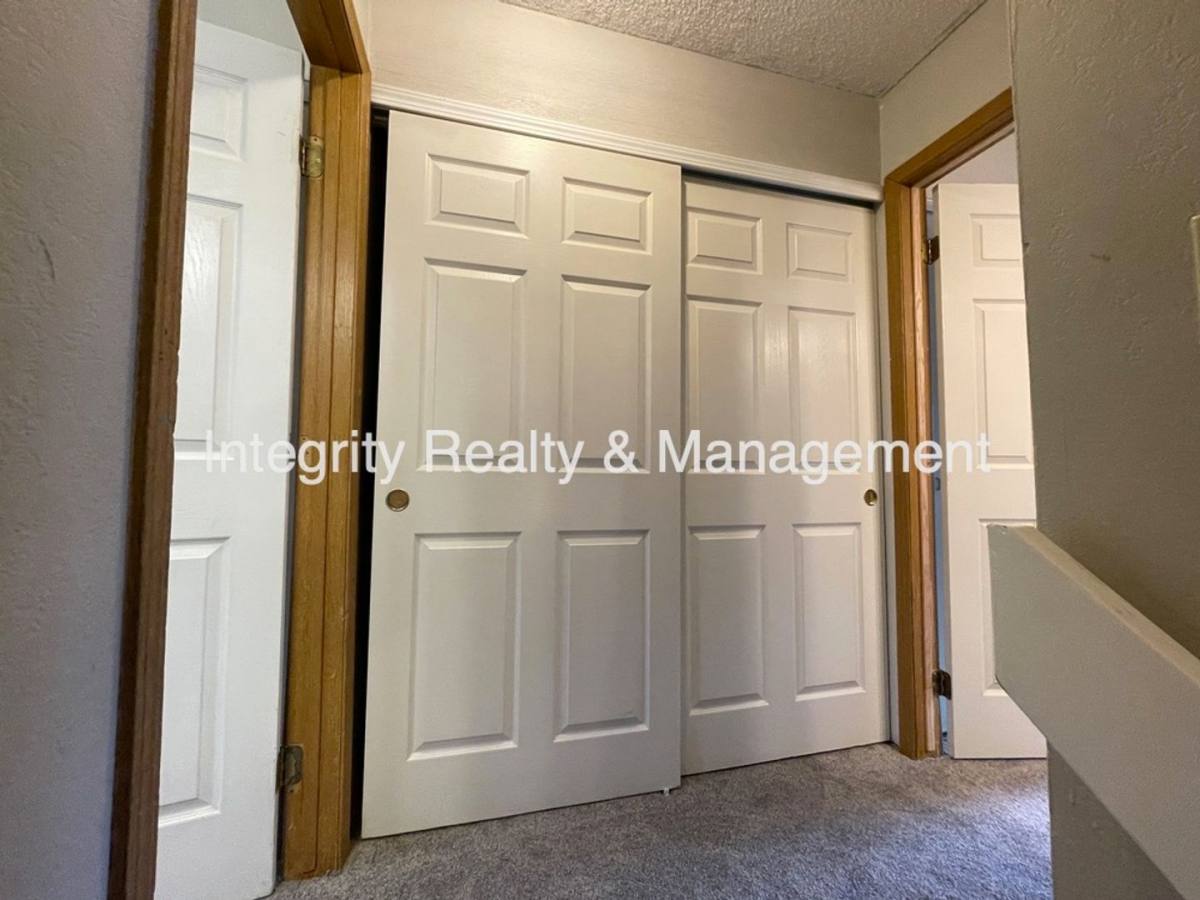 Townhouse for rent at 2626 E Nichols Circle, Littleton, CO 80122