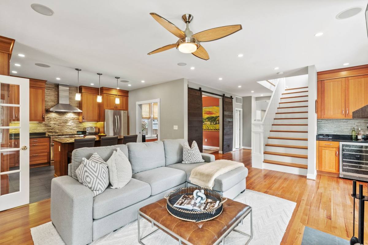 House for rent at 5213 Cathedral Ave NW, Washington, DC 20016