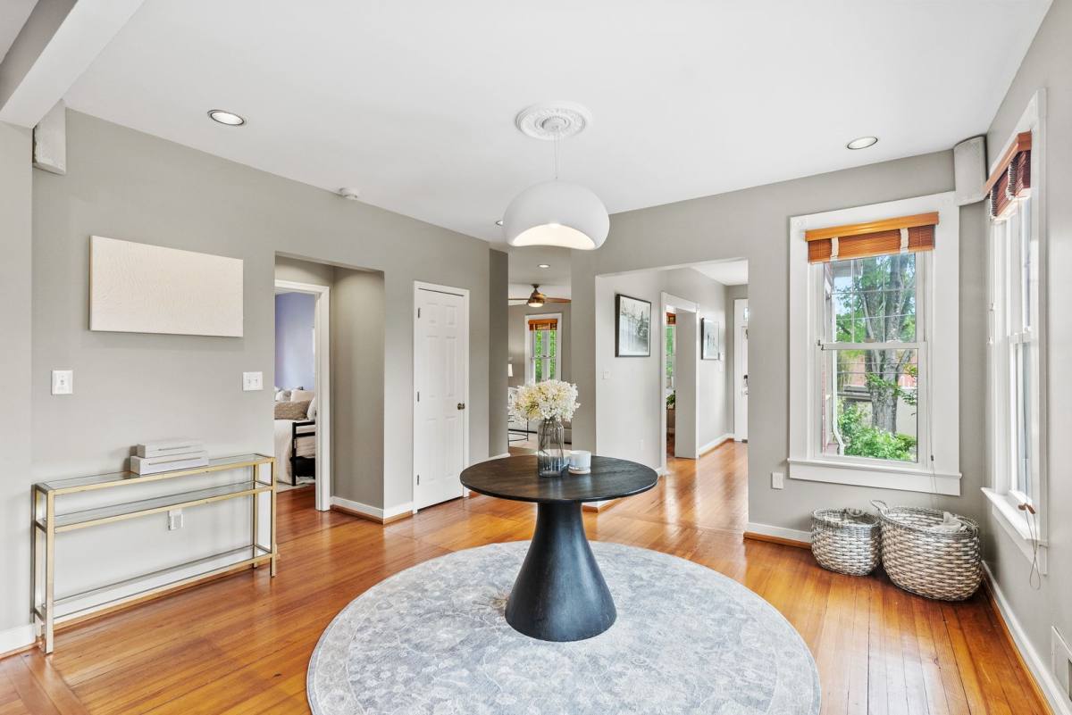 House for rent at 5213 Cathedral Ave NW, Washington, DC 20016