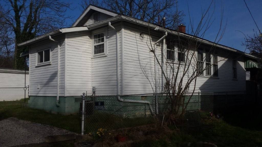 House for rent at 21 Woodward Court, Charleston, WV 25302