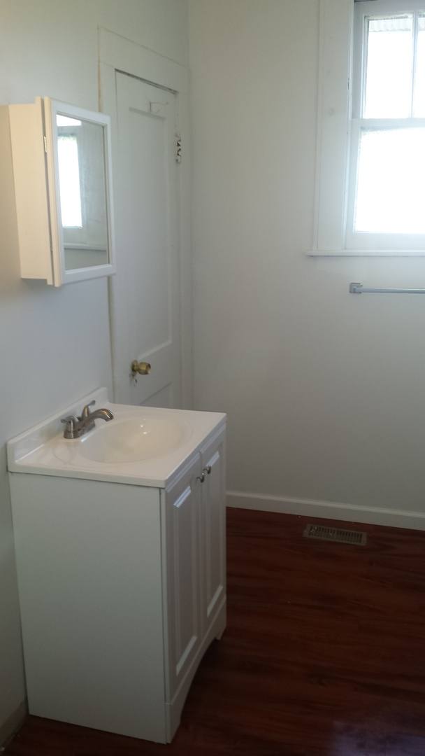House for rent at 21 Woodward Court, Charleston, WV 25302