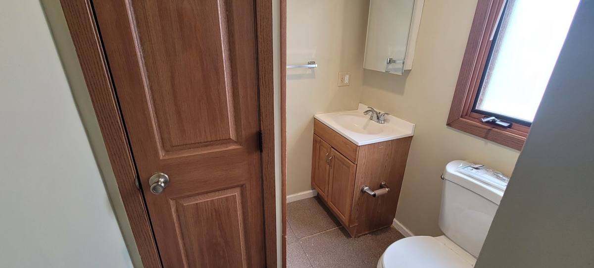 Apartment for rent at 403 Central Avenue, SE, Bemidji, MN 56601