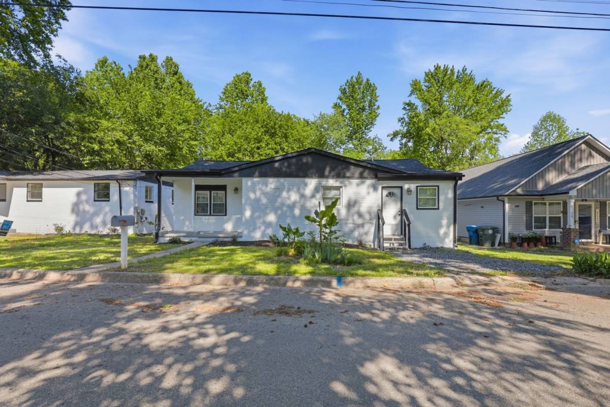 House for rent at 1200 Grady St, Salisbury, NC 28144