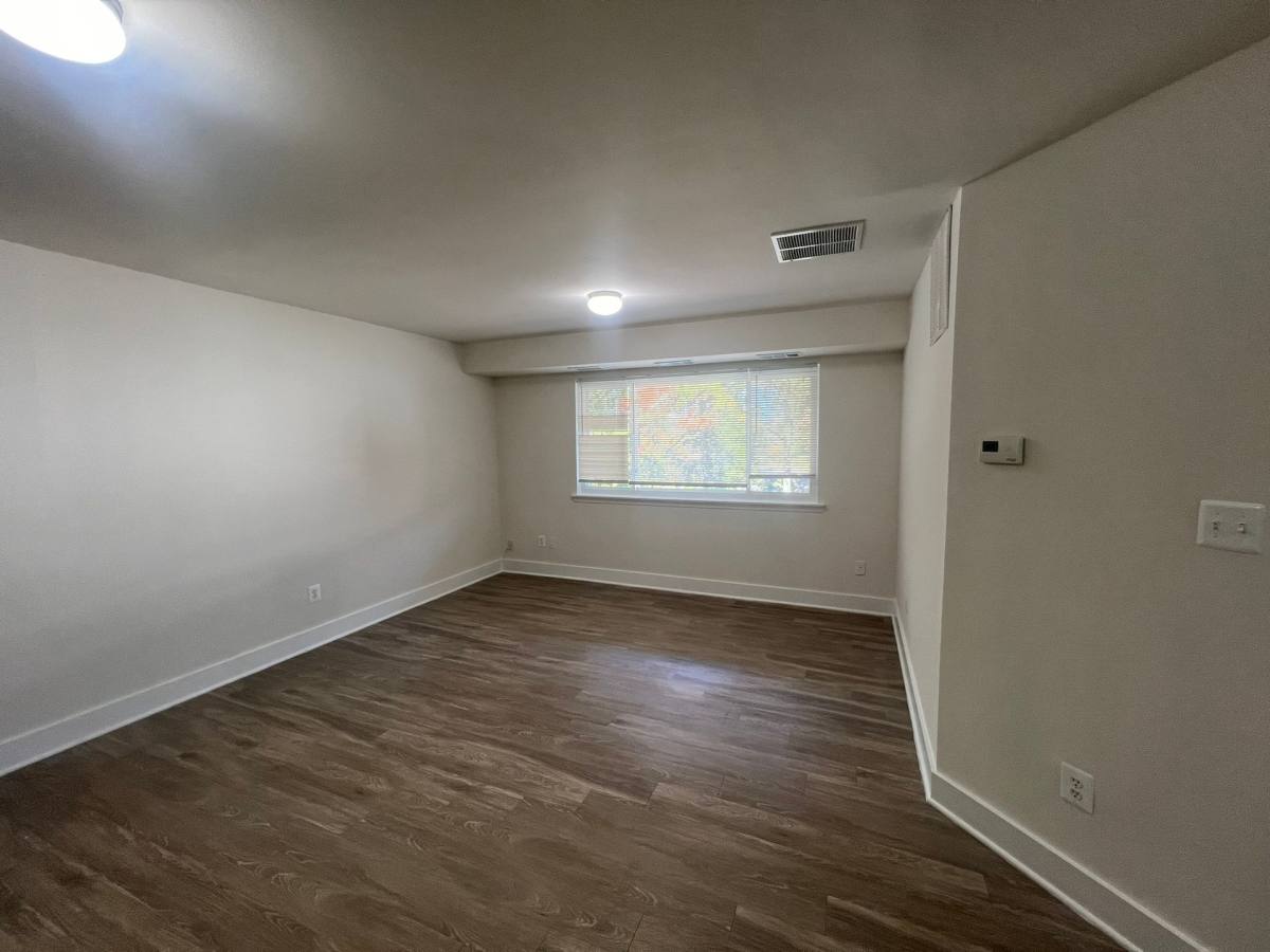Apartment for rent at 5225 Marlboro Pike, Capitol Heights, MD 20743