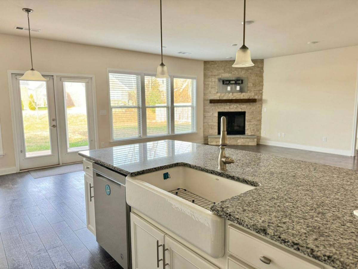 House for rent at 313 Union Pier Dr, Mount Juliet, TN 37122