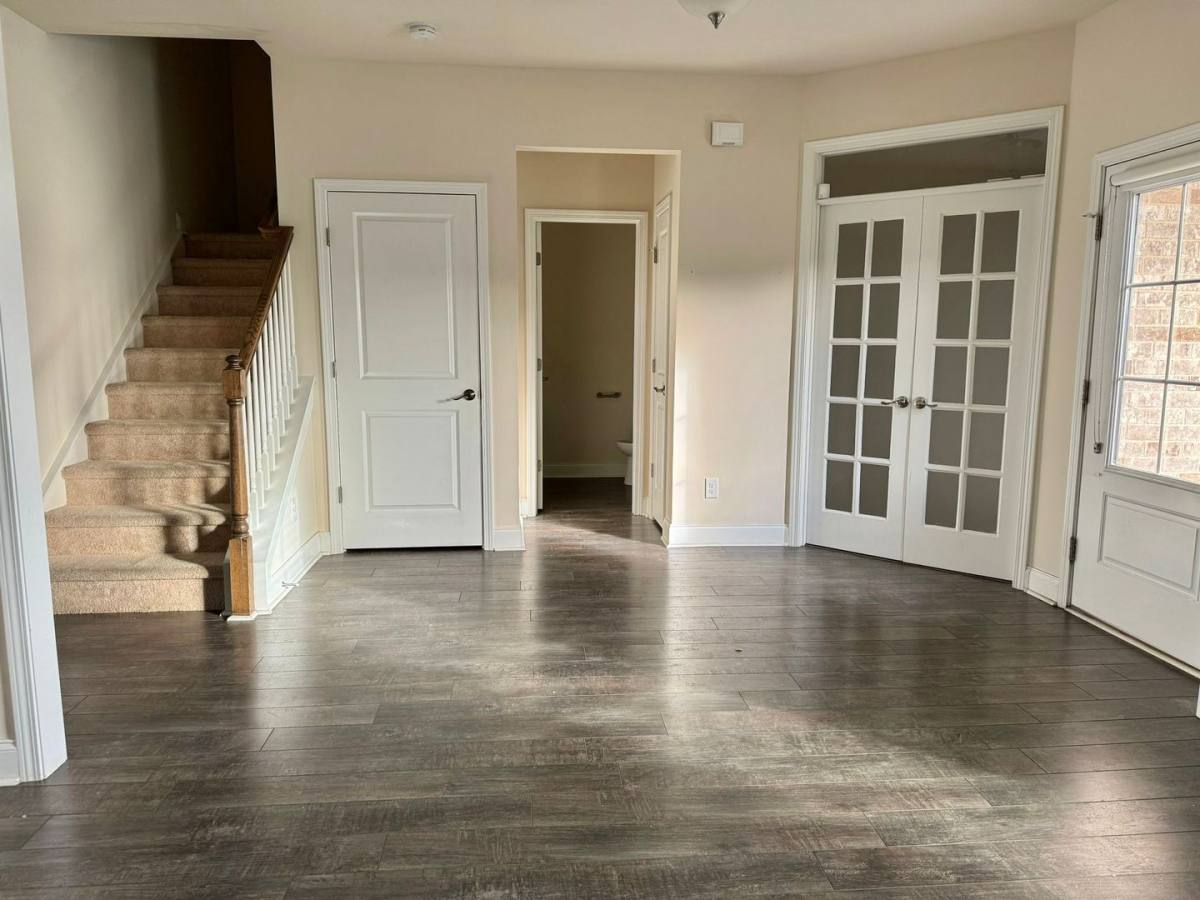 House for rent at 313 Union Pier Dr, Mount Juliet, TN 37122