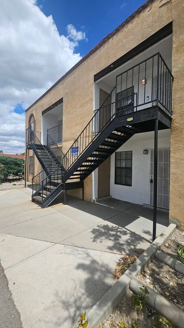 Apartment for rent at 136 Erbbe St NE 1-4, Albuquerque, NM 87123