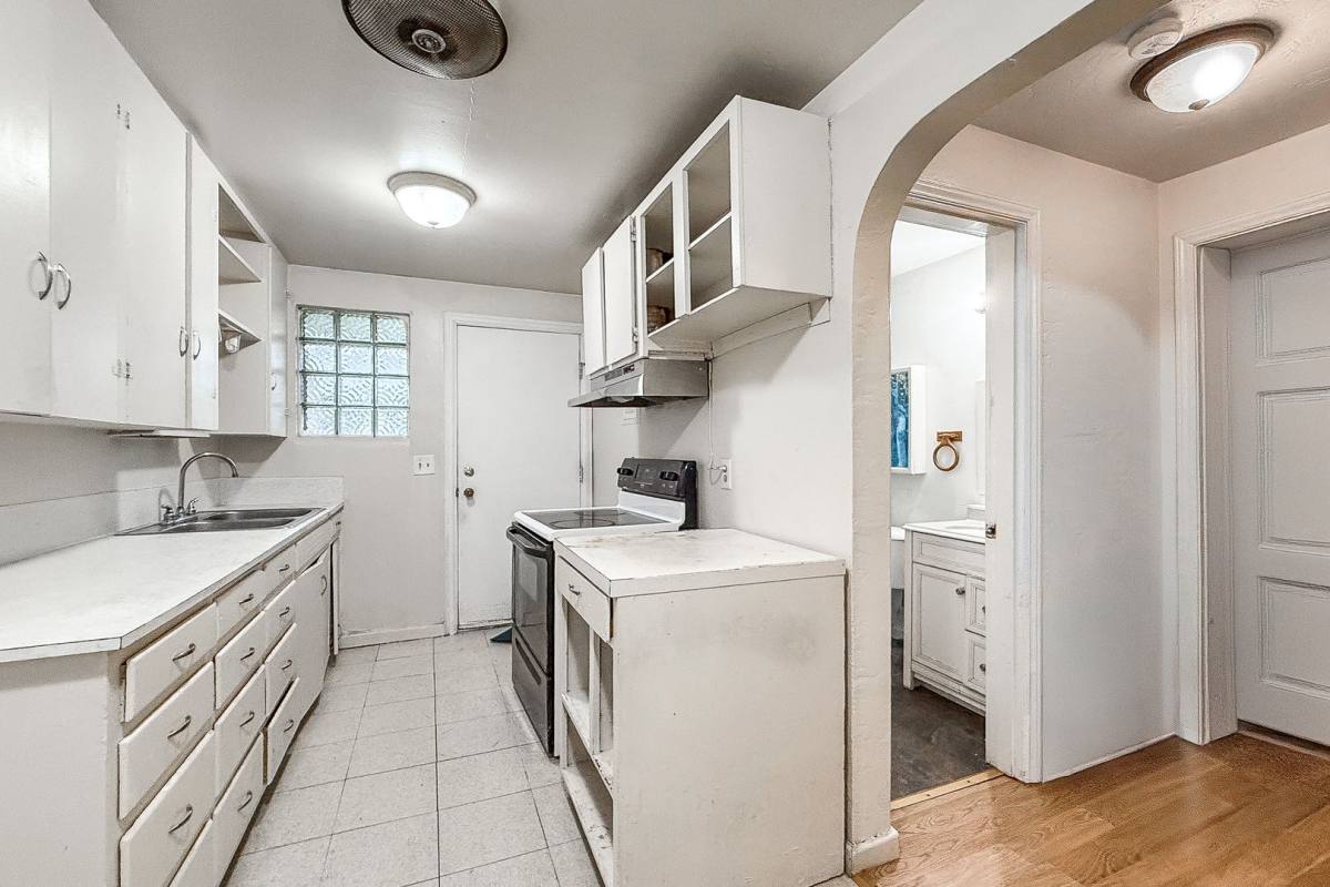 Apartment for rent at 1601 W Clark St, Pasco, WA 99301