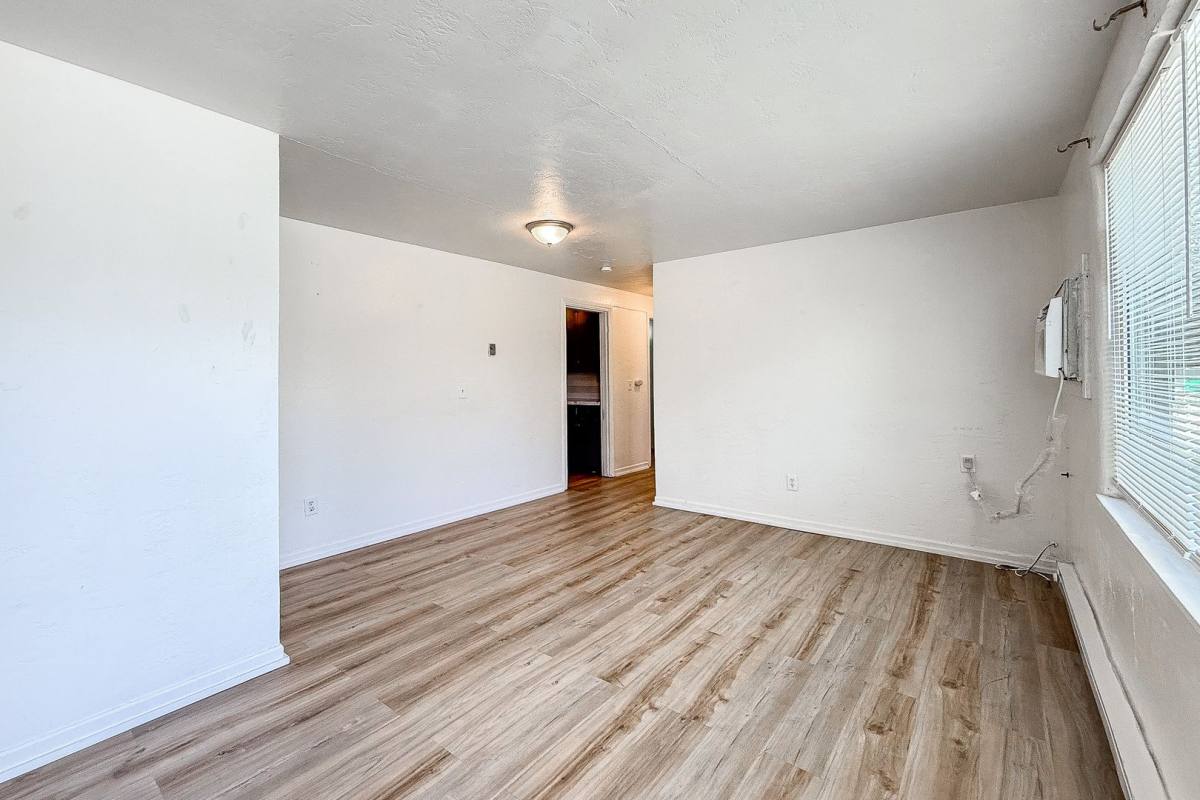 Apartment for rent at 1601 W Clark St, Pasco, WA 99301
