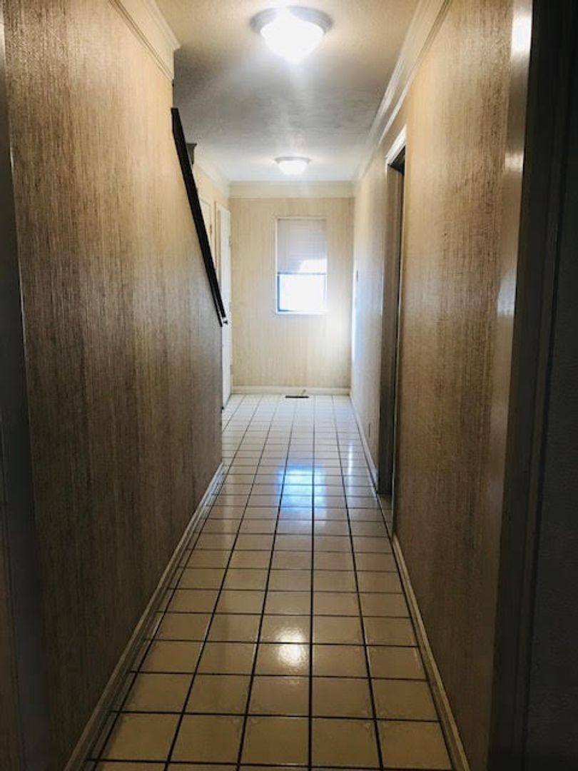 Condo for rent at 11906 Shady Trail Lane, Oklahoma City, OK 73120