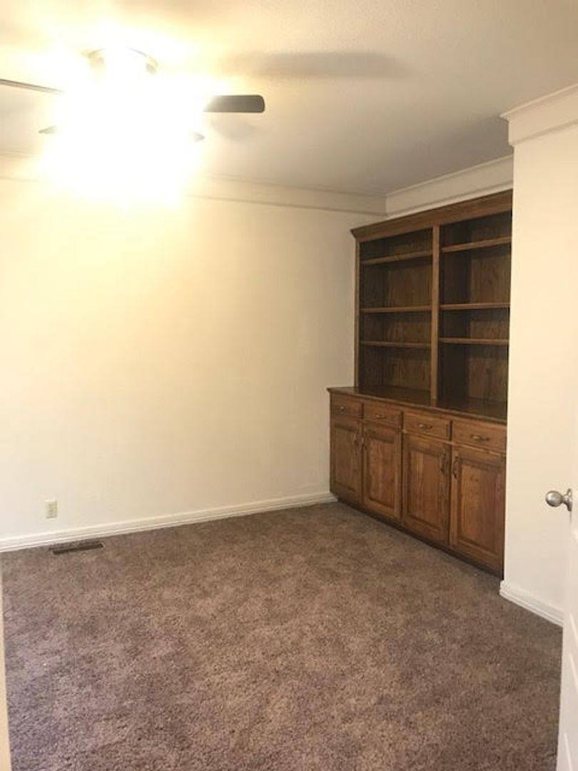 Condo for rent at 11906 Shady Trail Lane, Oklahoma City, OK 73120