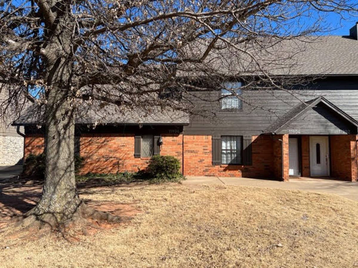 Condo for rent at 11906 Shady Trail Lane, Oklahoma City, OK 73120
