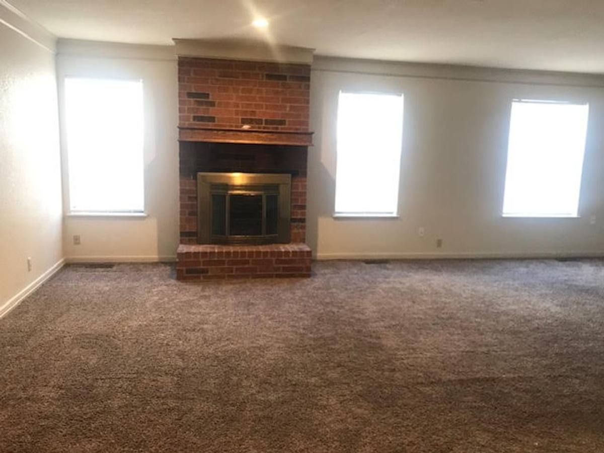 Condo for rent at 11906 Shady Trail Lane, Oklahoma City, OK 73120