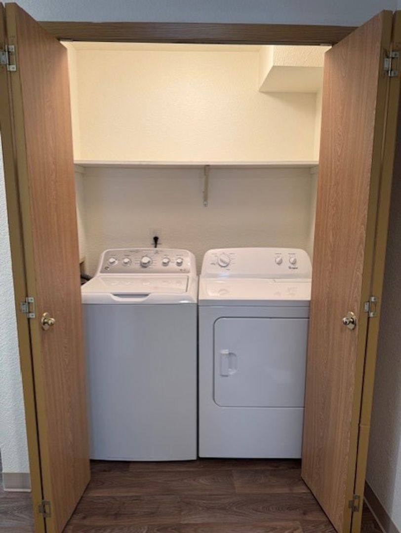 Townhouse for rent at 2511 Edenbower Blvd, Roseburg, OR 97471
