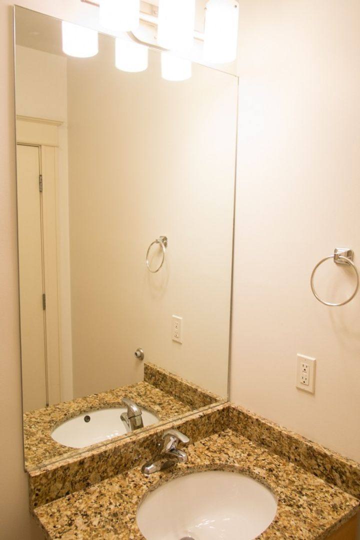 Apartment for rent at 4501 Manchester Ave, Saint Louis, MO 63110
