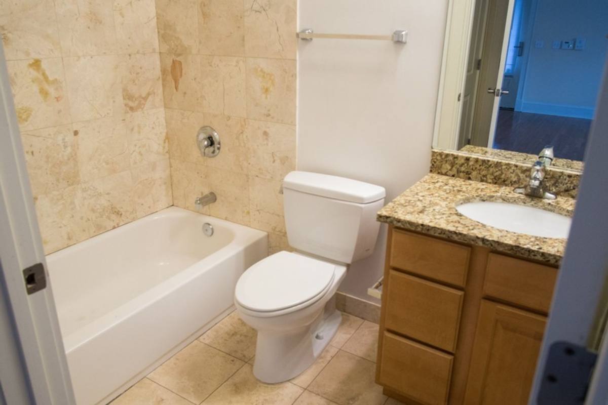 Apartment for rent at 4501 Manchester Ave, Saint Louis, MO 63110